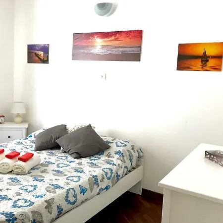 Domus Irnerio Apartment Rom