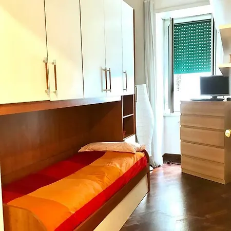 Domus Irnerio Apartment Rom